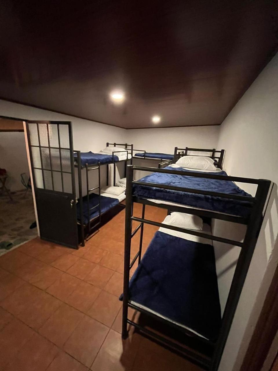 Hostal 17-52 Guatemala City Exterior foto